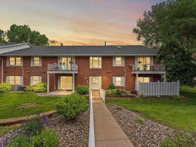 6333 Alderwood Cir APT D, Woodbury, MN, 55125