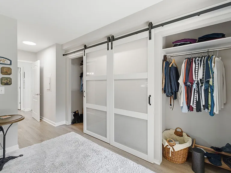 6932 Fairfax Dr #100 — Photo 27