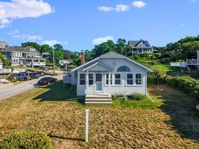 215 Manomet Point Rd, Plymouth, MA, 02360