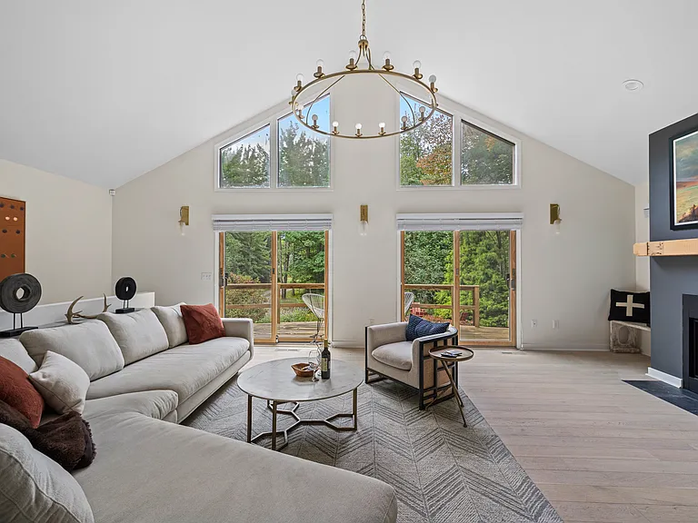 6475 Old Allegan Rd — Photo 12