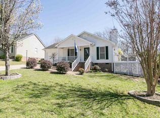 404 Timberview Ln, Simpsonville, SC 29681