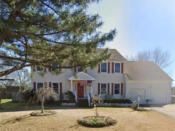 4805 Halifax Dr, Virginia Beach, VA 23456