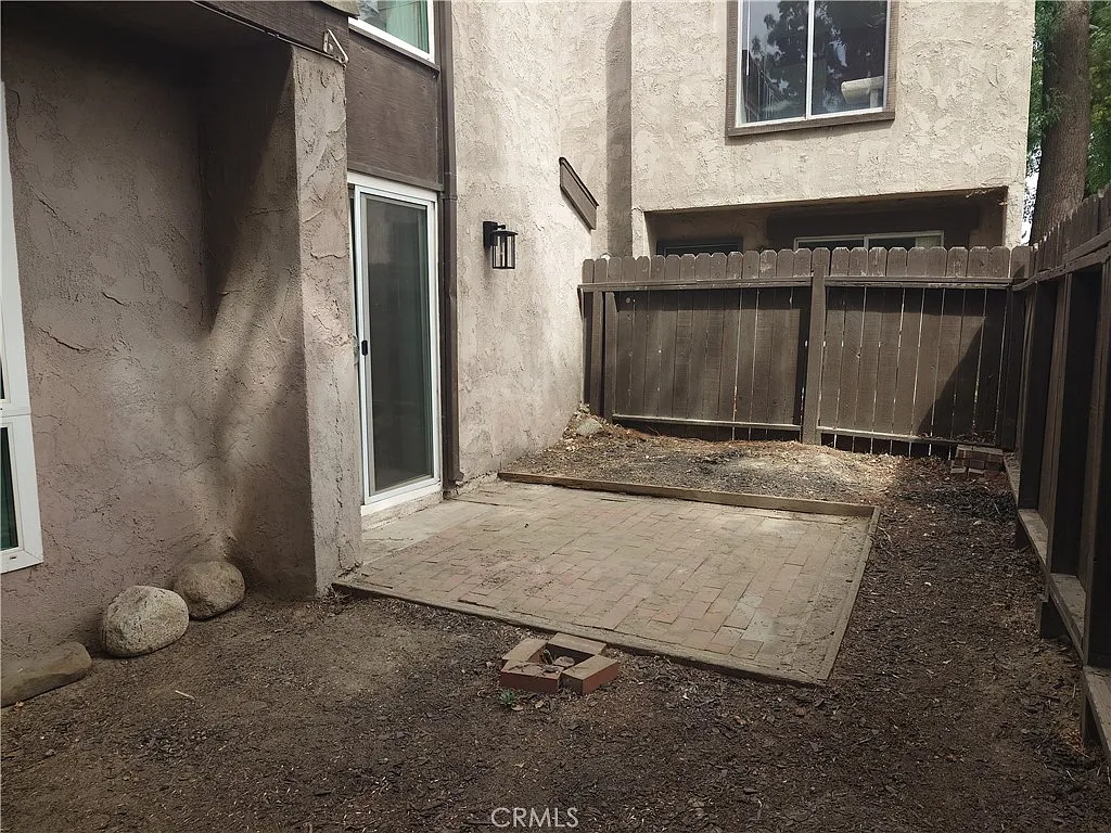 2 bed, 980 sqft, $1,450 — Photo 4