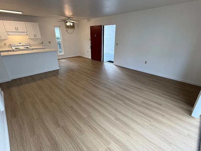 Trinity Terrace Apartments — Photo 21