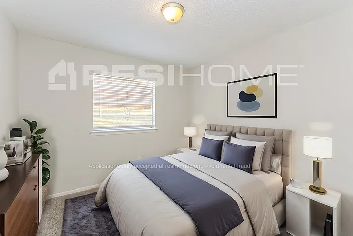 5339 Kemper Pl — Photo 10