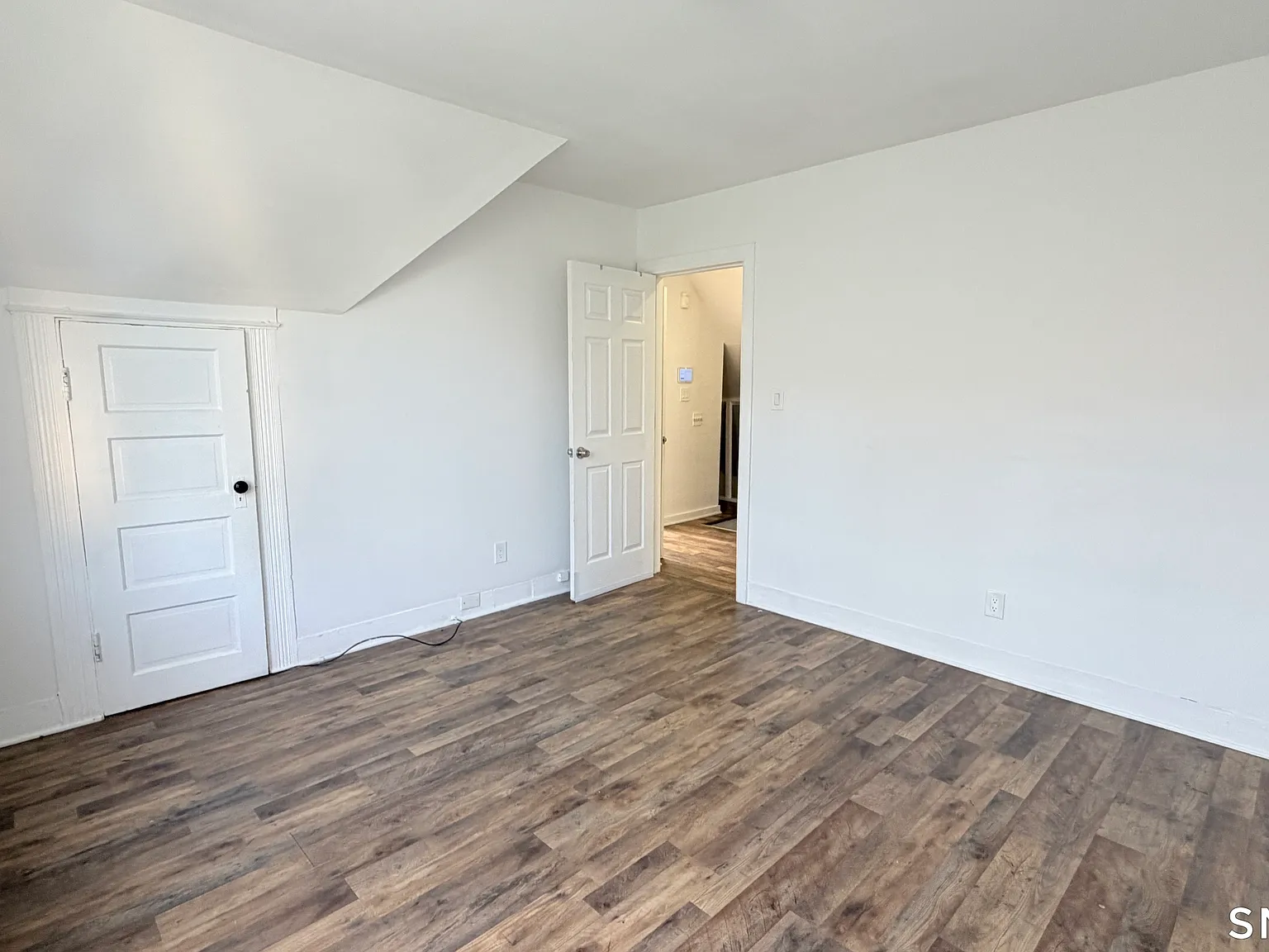2 bed, 1.0 bath, 866 sqft, $1,500 — Photo 4