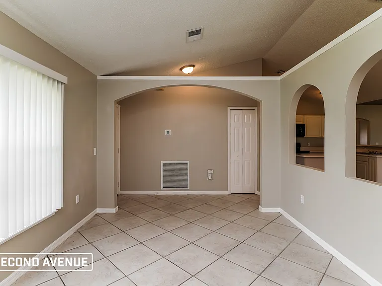 4 Cordona Dr — Photo 9