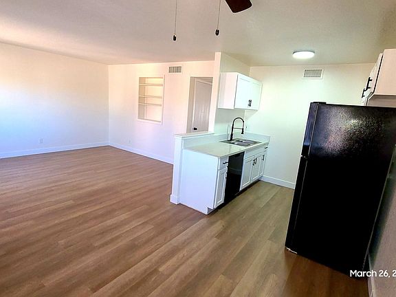 3rd image of 126 E Mohave Rd #Mog201