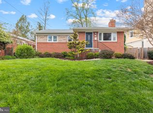 4915 Flanders Ave, Kensington, MD 20895