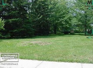 70533 Canterbury Dr, Richmond, MI 48062