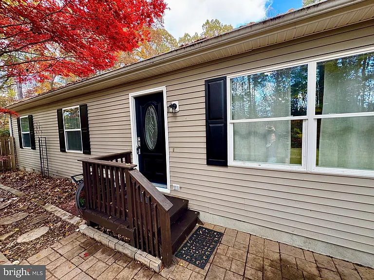 24322 Canal Dr — Photo 6