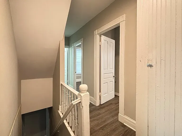 3131 Harvard Ave — Photo 13