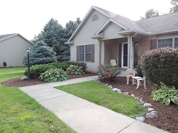 2nd image of 6409 Cedar Trl
