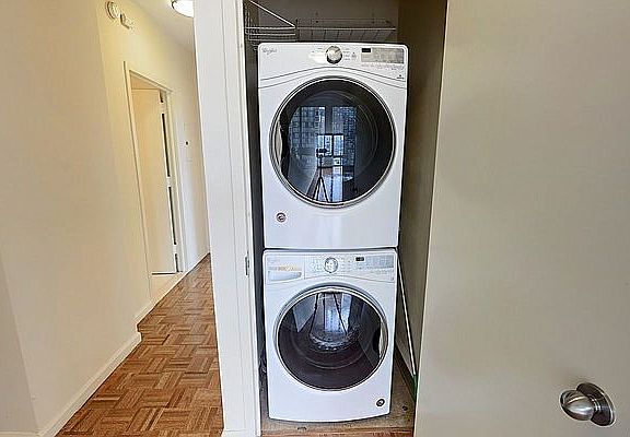 4th image of 100 W 26th St APT 25a