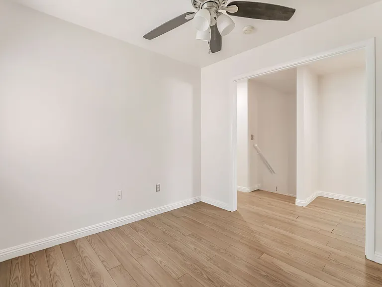 5267 Westwind Rd — Photo 30