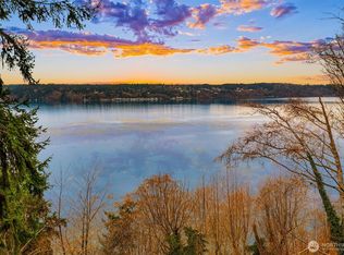 13843 SW 248th St, Vashon, WA 98070