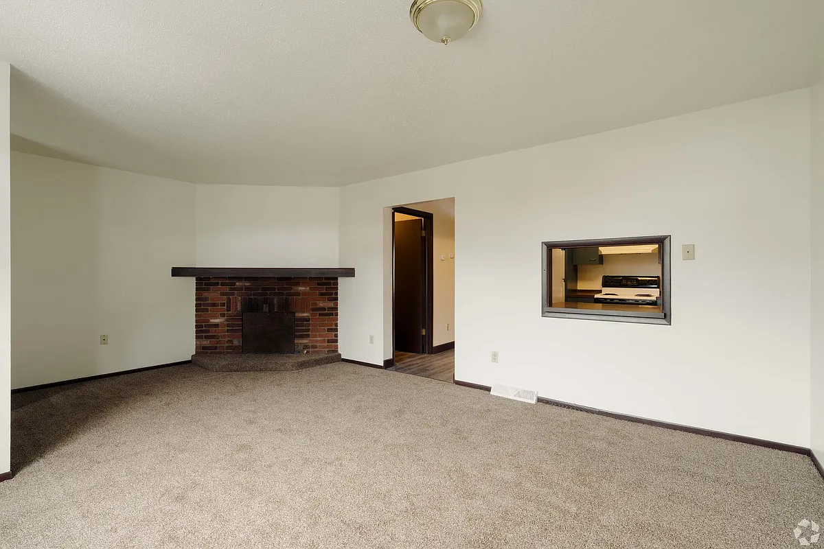 Building Photo - 203 Dundon Rd