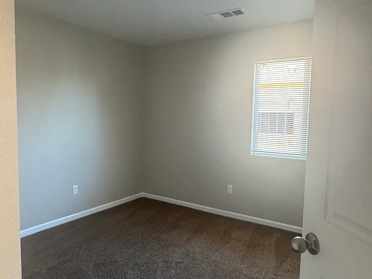 6640 Meadowlark Ave — Photo 11