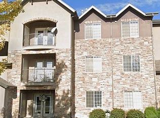 358 S 550th St W #D8, Springville, UT 84663