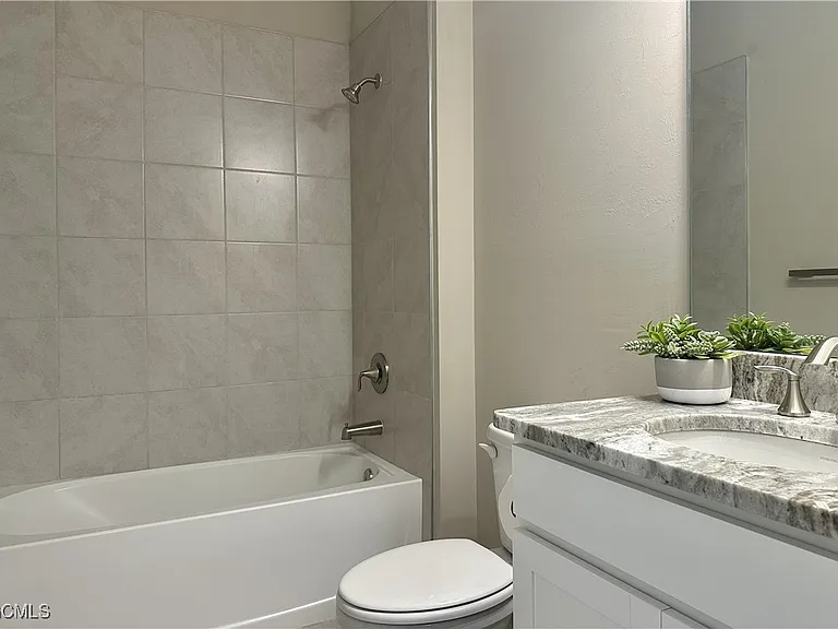 1401 Remington Trace Dr — Photo 23