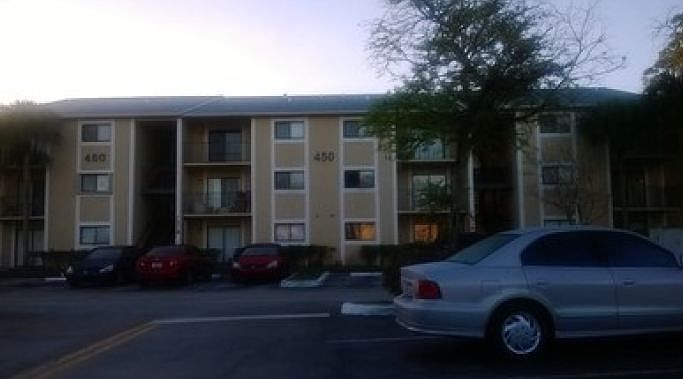 1st image of 450 Palm Cir W APT 108