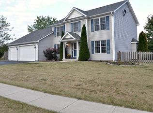 676 Knolls St W, Dekalb, IL 60115