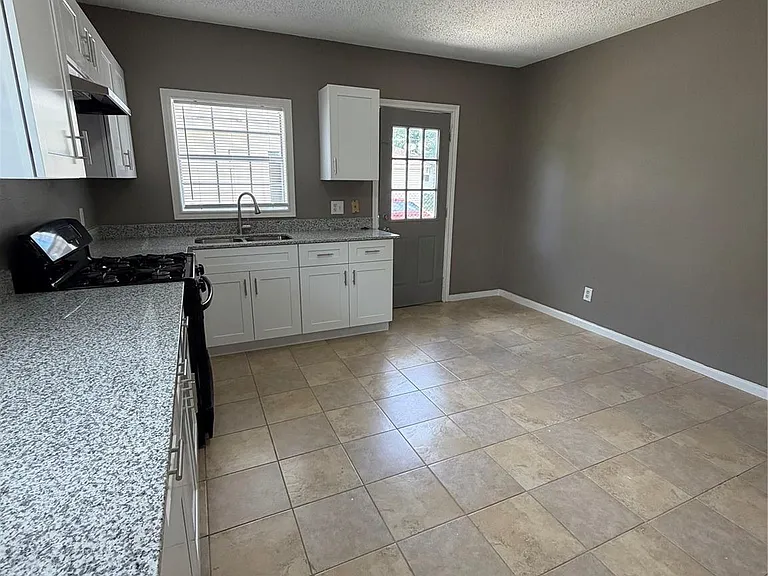 111 Inlane St — Photo 19