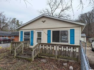 118 W Bluff St, East Peoria, IL 61611