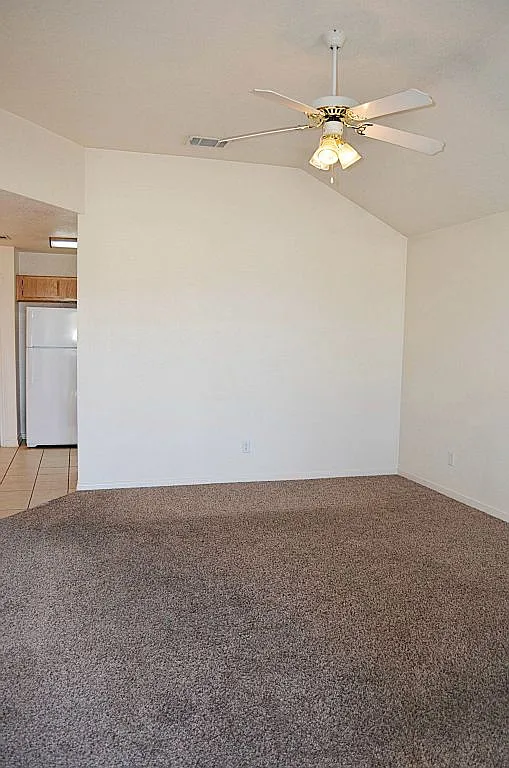 3 bed, 1332 sqft, $1,300 — Photo 3
