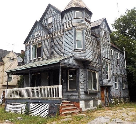 1st image of 1857 E 86th St