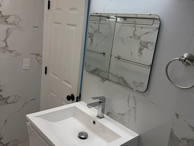 1330 Marseille Dr — Photo 17