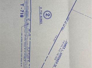 3809 Old Pittsburgh Rd, New Castle, PA 16101