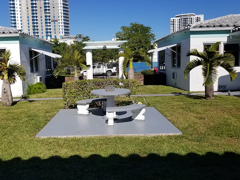 1836 Jackson St #4 — Photo 34