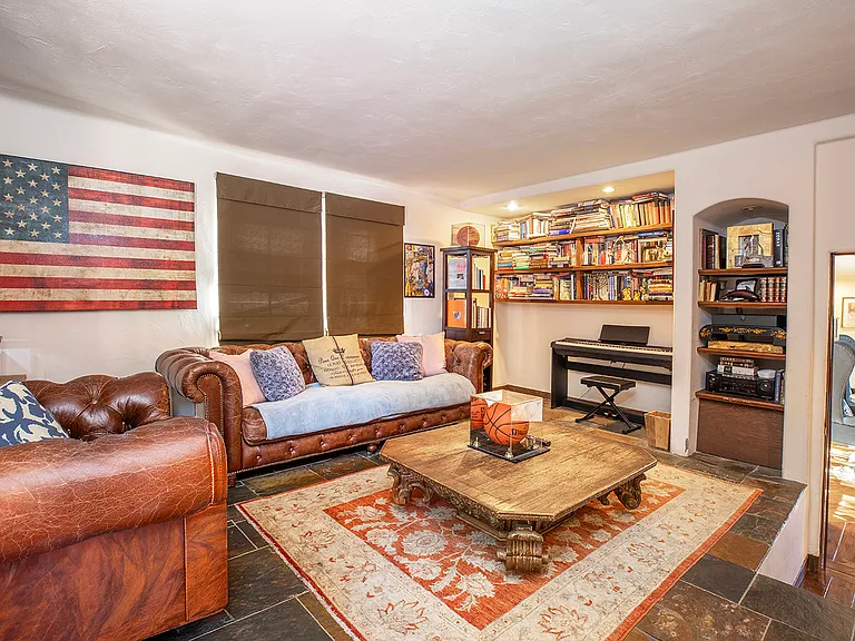 10365 Holman Ave — Photo 5