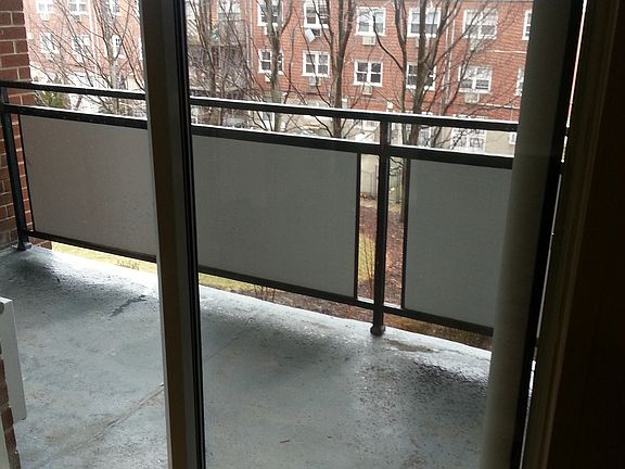 5th image of 16-70BELL Boulevard 322