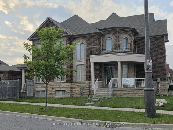 132 William Berczy Blvd, Markham, ON L6C 0S4