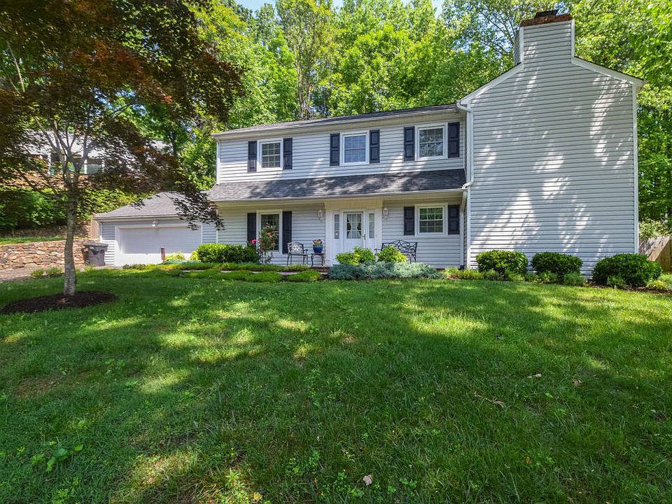 1st image of 6571 Woodbrook Dr