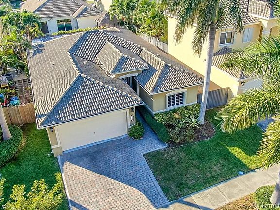 3rd image of 21102 SW 88th Ct