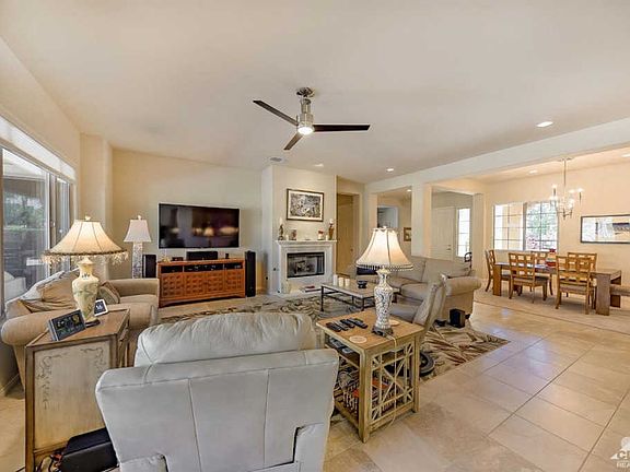 5th image of 81686 Avenida Santiago