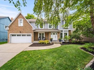 8102 W 153rd St, Overland Park, KS 66223