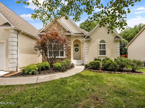 2369 Conners Creek Cir, Knoxville, TN 37932