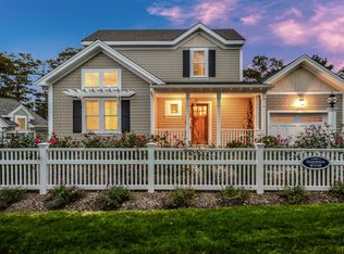 12 Azalea Ln, Mashpee, MA 02649