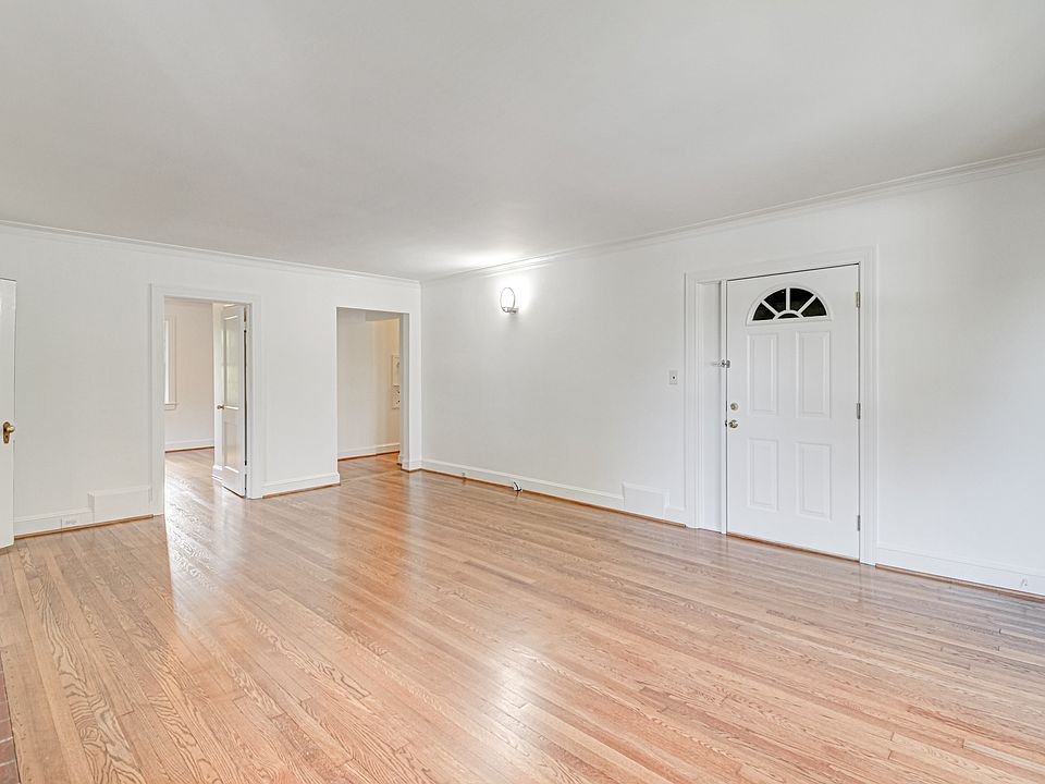 Living Room entrance