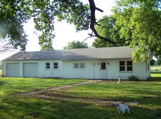 14483 E Jayhawker Rd, Nevada, MO 64772