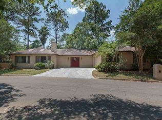 2706 Newmarket Cir, Tallahassee, FL 32309