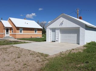 230 Williams St, Hawk Springs, WY 82217