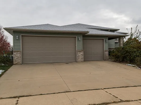 6150 Teal Ln NW, Rochester, MN 55901