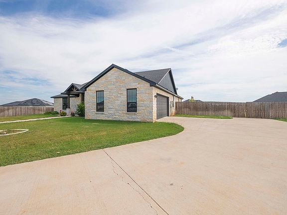 2nd image of 5407 Hollow Ranch Ct