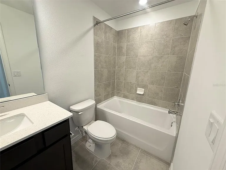 11411 Harborview St — Photo 12