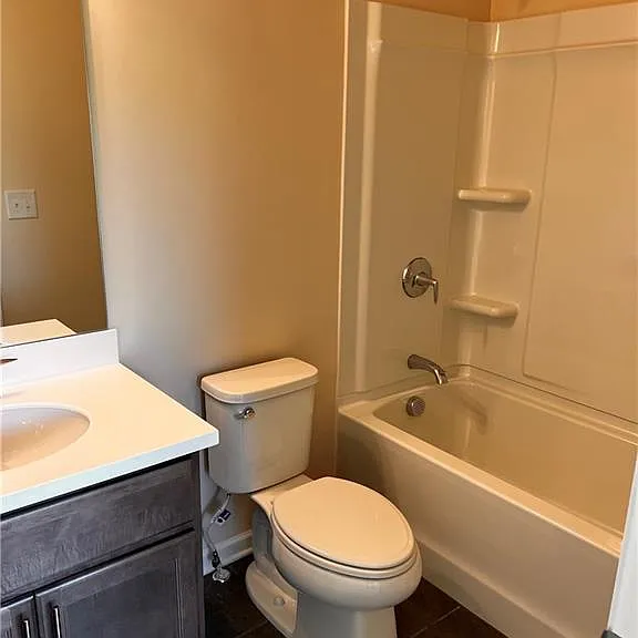 3755 Crestland Ln — Photo 19